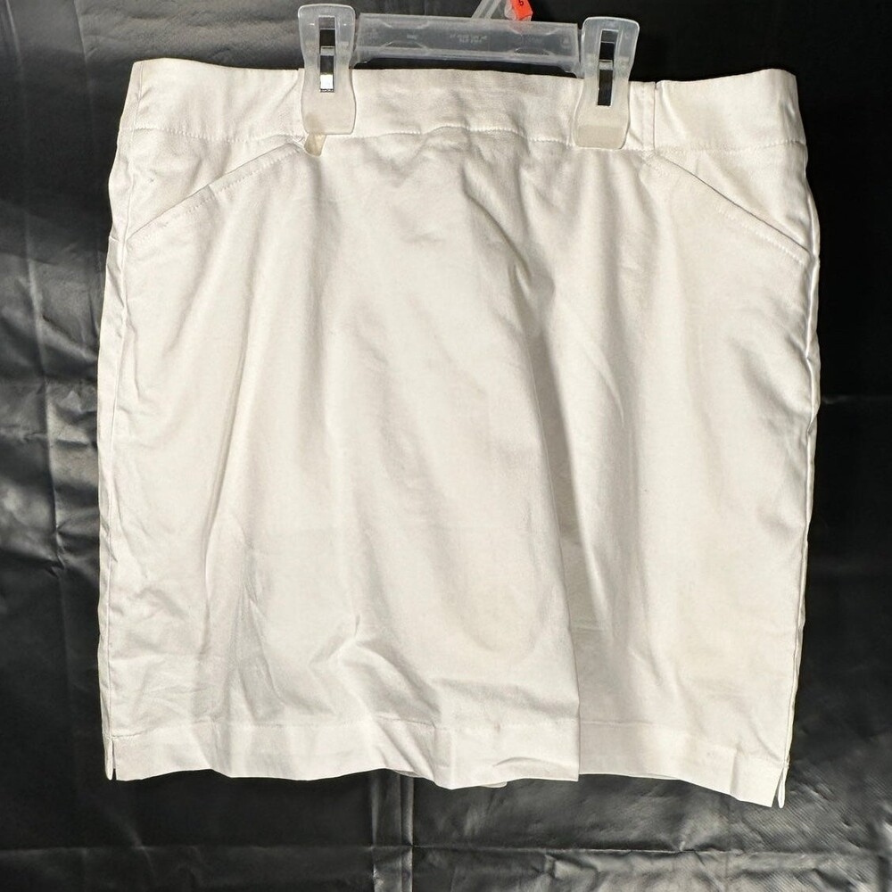 Nike Golf pickeball skirt Nwt size 10